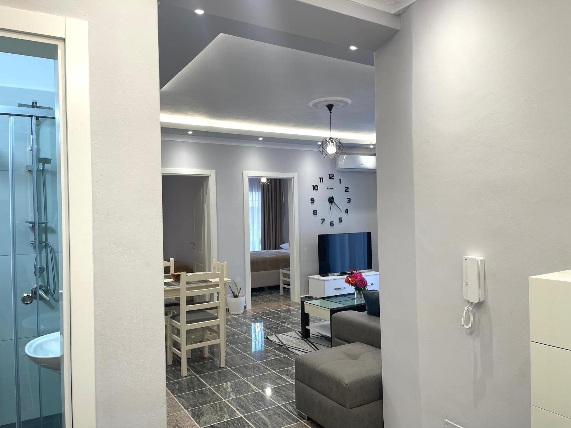 Fishta Quality Q5 36 Apartamento Velipojë